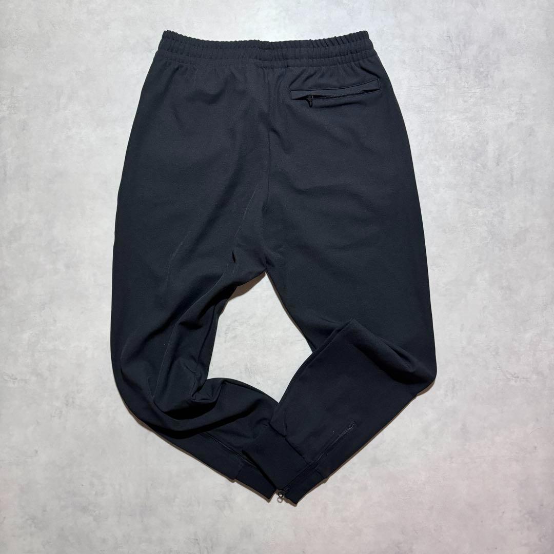 新品 Msize アディダス スペツィアル トラックパンツ adidas