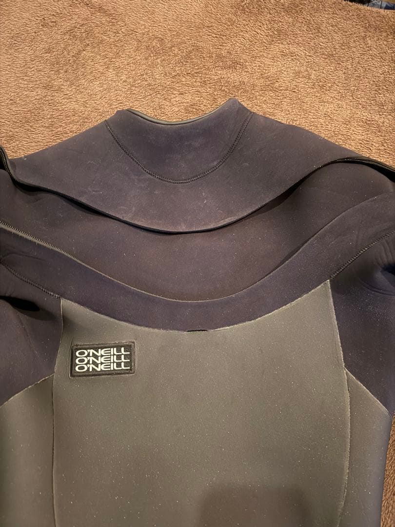 ONEILL 冬用 セミドライ ウェットスーツ ONEILL 冬用 セミドライ ウェットスーツ