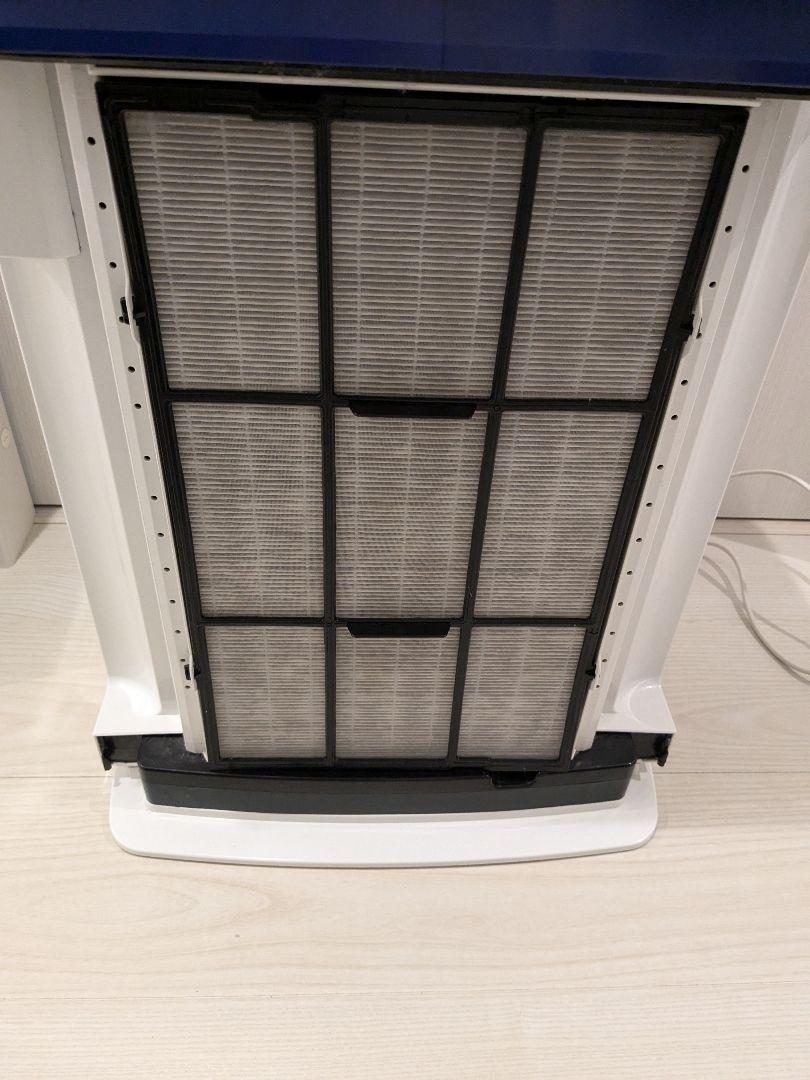 ダイキンmck70v-w空気清浄機 加湿機能付き