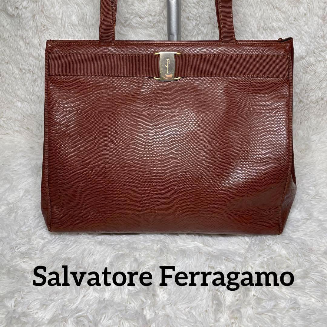 Salvatore Ferragamo トートバッグ　レディース バッグ