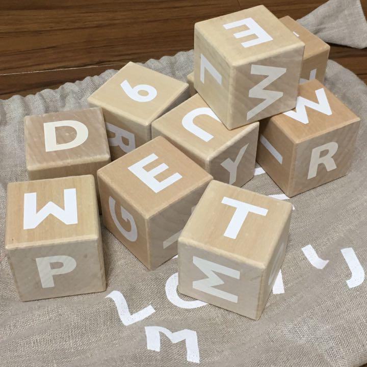 オーノー 積み木 o7Iz2-m46922917167 アルファベットブロック 超歓迎特価
