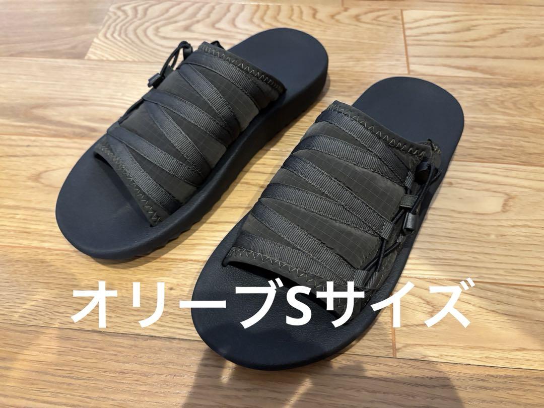 UNIQLO C スライドサンダル オリーブ S - メルカリ
