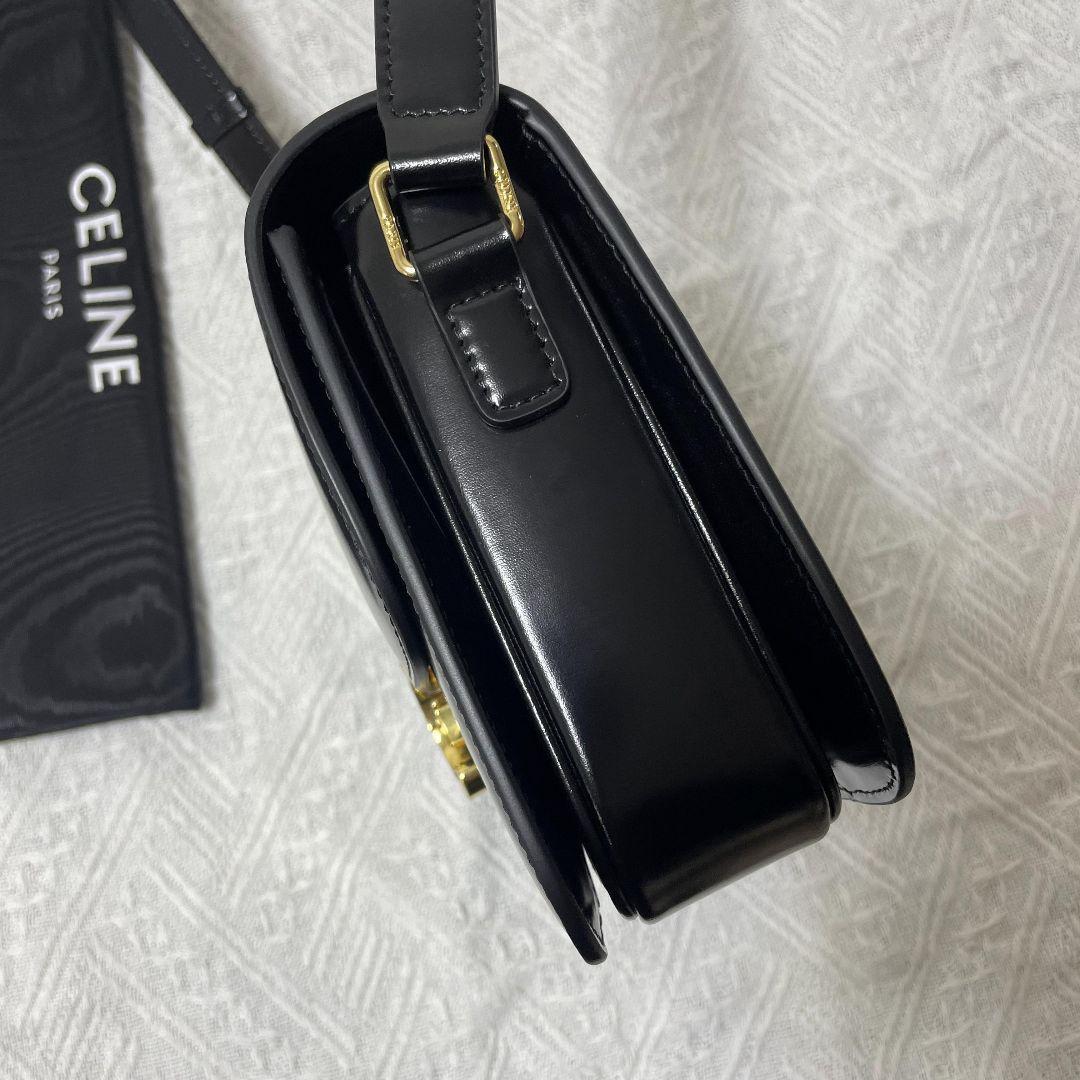 CELINE クラシック ミディアムトリオンフバッグ