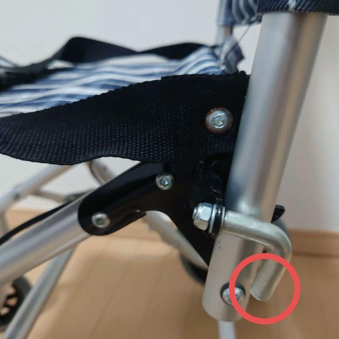 美品 KADOKURA 車椅子 折りたたみ椅子 アルミ製 軽量 簡易車イス 美品 KADOKURA 車椅子 折りたたみ椅子 アルミ製 軽量 簡易車イス