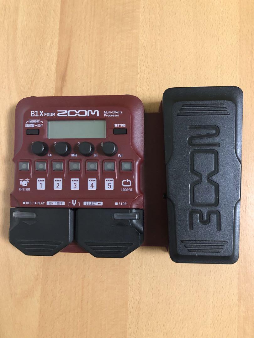 ベース Zoom b1x four