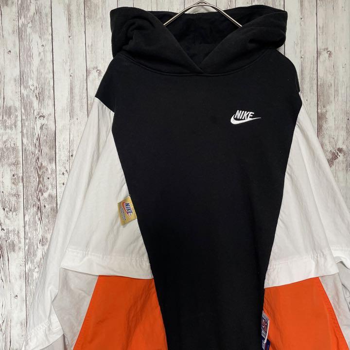 NIKE ナイキ ドッキング 切り替え 古着 ナイロンジャケット M 黒 白 NIKE ナイキ ドッキング 切り替え 古着 ナイロンジャケット M 黒 白