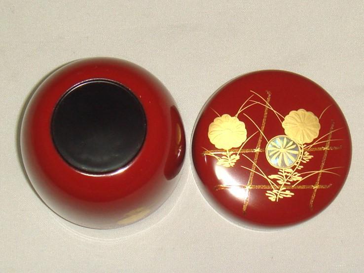 茶道具　蒔絵師観斎作　螺鈿細工棗　螺鈿細工入朱垣菊蒔絵中棗　美品　骨董！！！