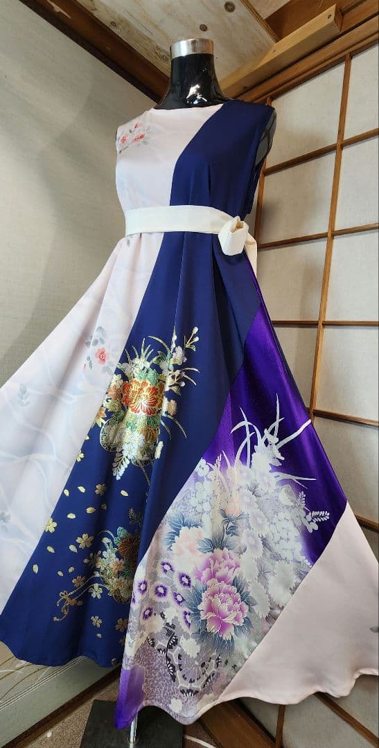 振袖着物リメイクワンピース正絹ウエストリボン付き着丈125センチ身幅60センチ