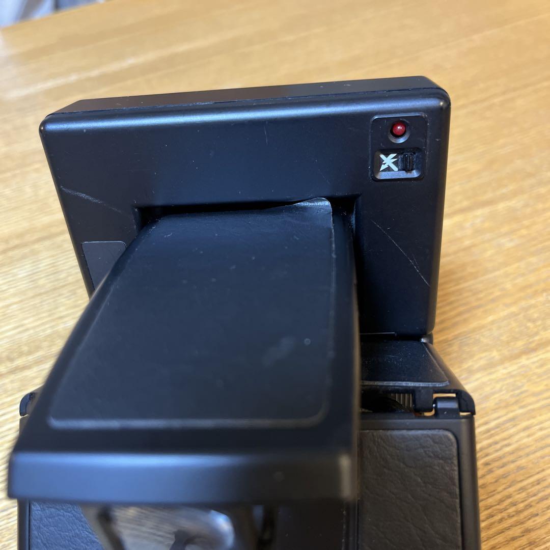 Polaroid 690