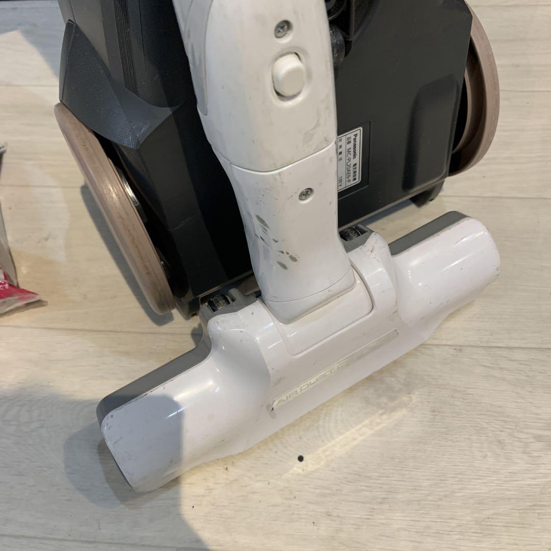 2019年製□パナソニック 紙パック式 電気掃除機 MC-PL20AE6