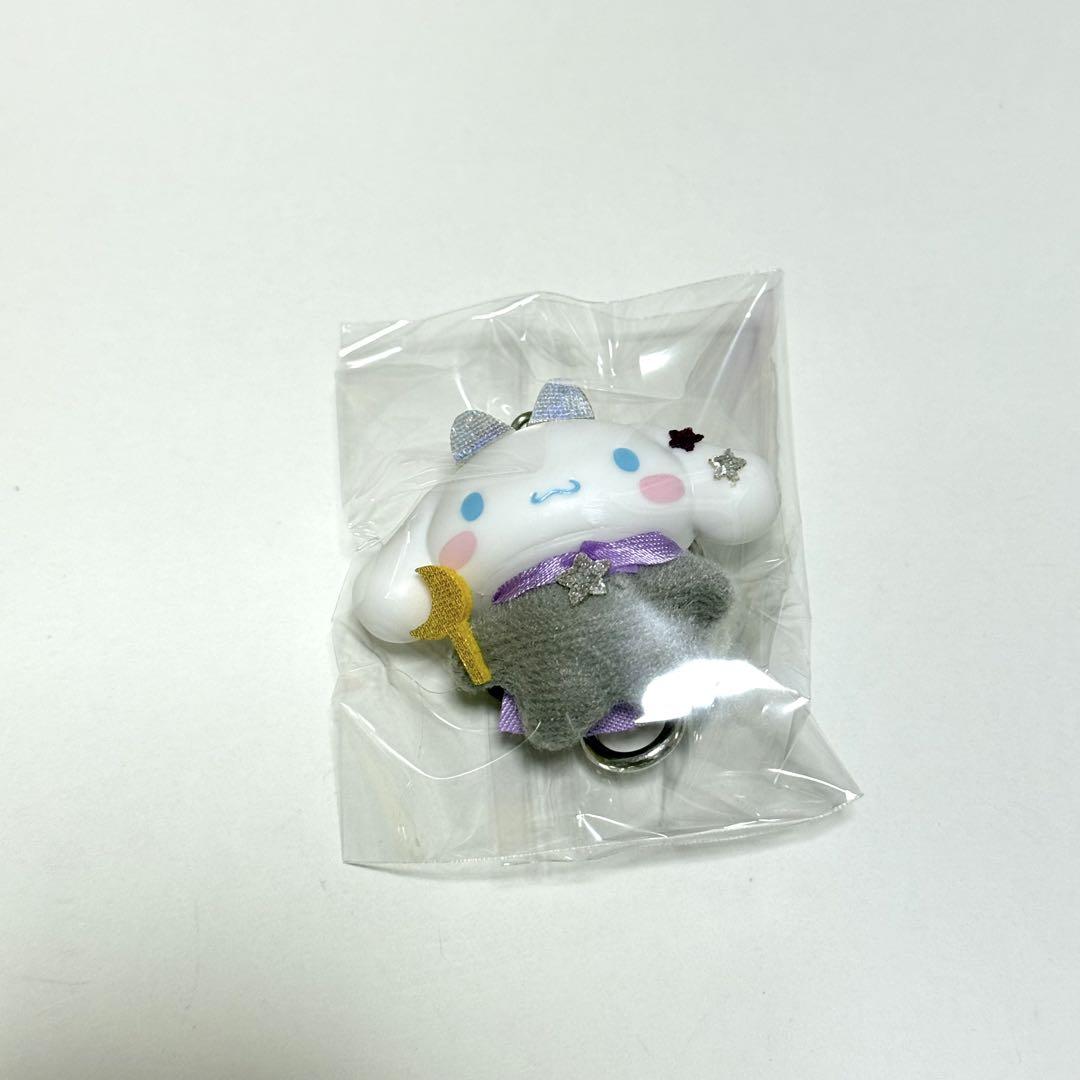 サンリオキャラクターズ シークレットキーホルダー 天使と小悪魔
