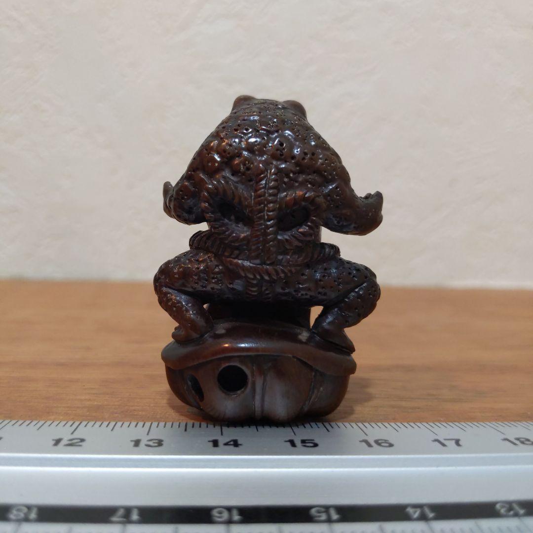 時代提物 木彫根付【蝦蟇力士 横綱土俵入り】高約5cm 横約3.4cm 重21ｇ 時代提物 木彫根付【蝦蟇力士 横綱土俵入り】高約5cm 横約3.4cm