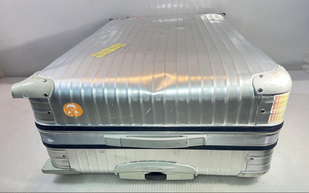 リモワ トパーズ 92377 で 104L 4輪キャリーケース シルバー 大容量