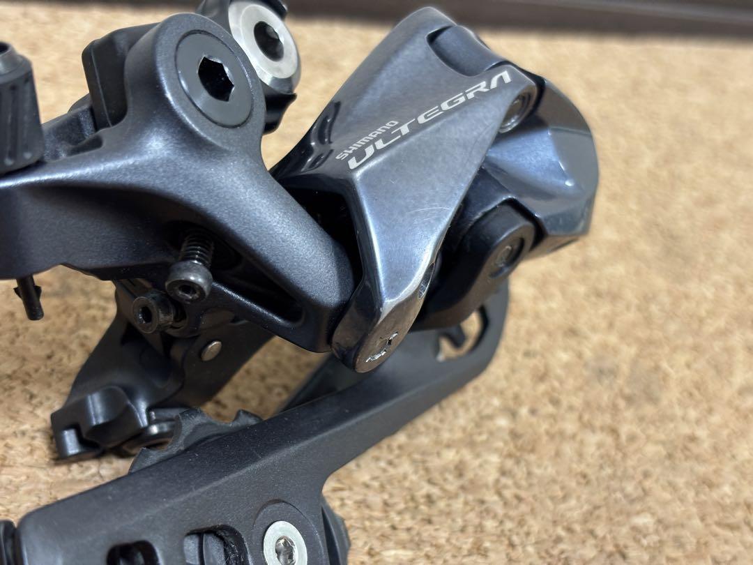 SHIMANO ULTEGRA リアディレイラー RD-r8000-ss