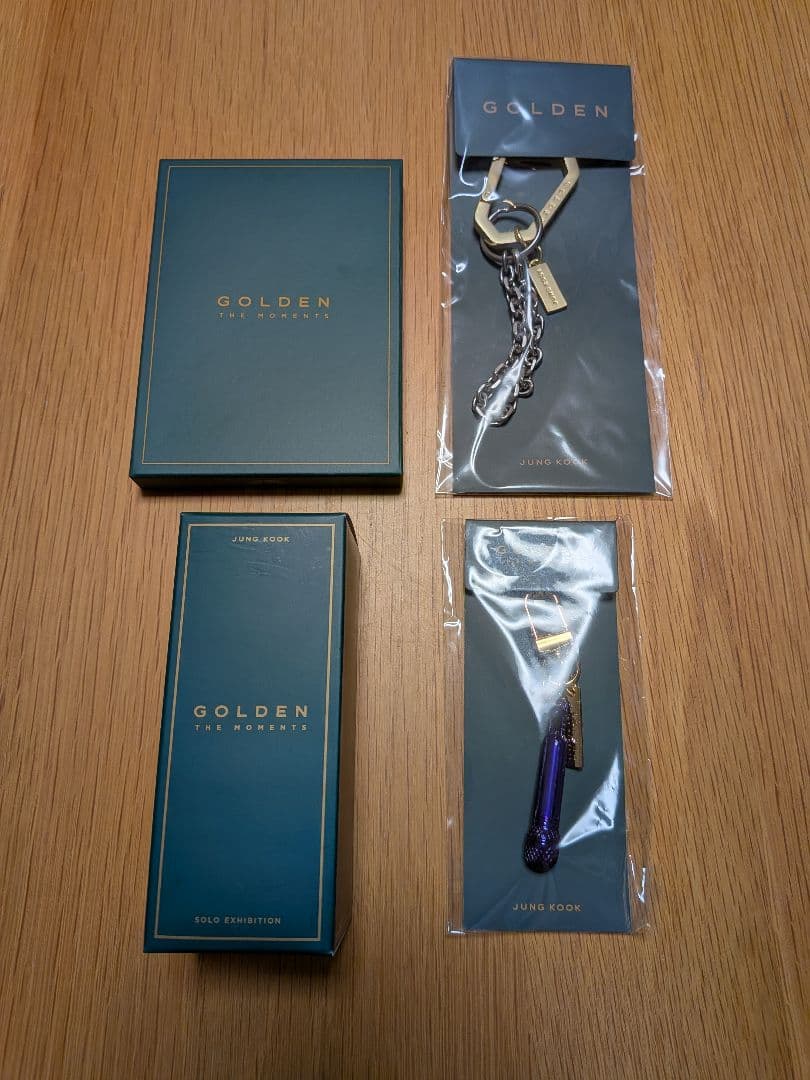 GOLDEN THE MOMENTS 香水 キーリング他4点セット ジョングク