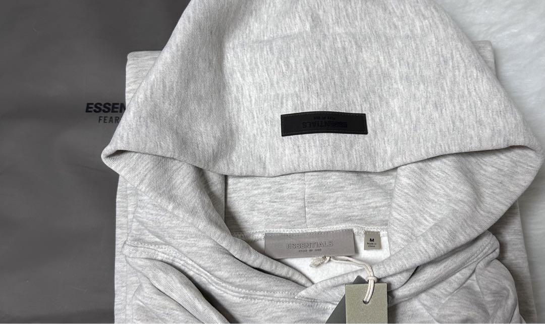 新品 裏起毛　ESSENTIALS エッセンシャルズ　バックロゴ パーカー S