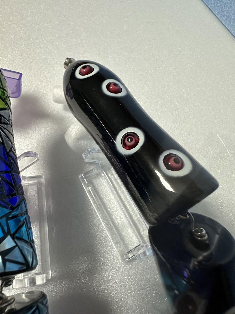 黒虫 1点物黒虫ガシャーン