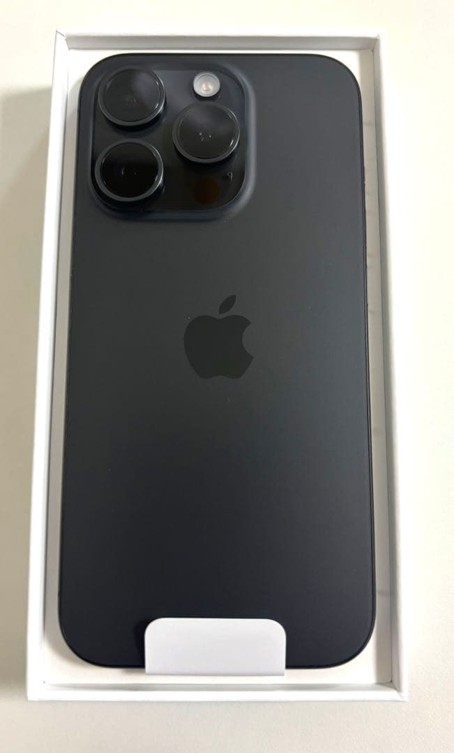 中古iPhone 15 PRO 256BG ブラックチタニウム 箱/ケーブル付 新品未使用品] iPhone 15 Pro 256GB ブラックチタニウム APPLE 〔中古