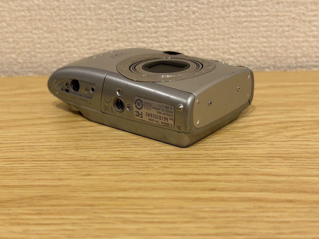 Canon IXY Digital 820 IS 31