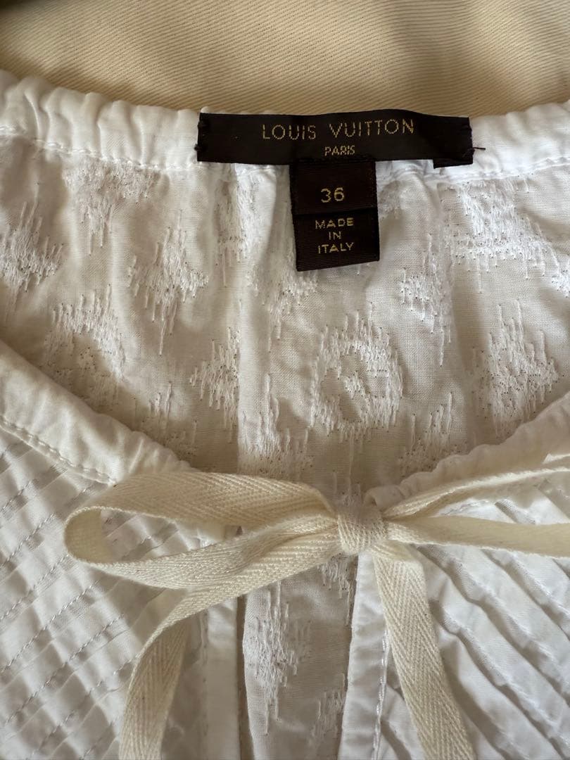 LOUIS VUITTON★モノグラム柄トップス36★