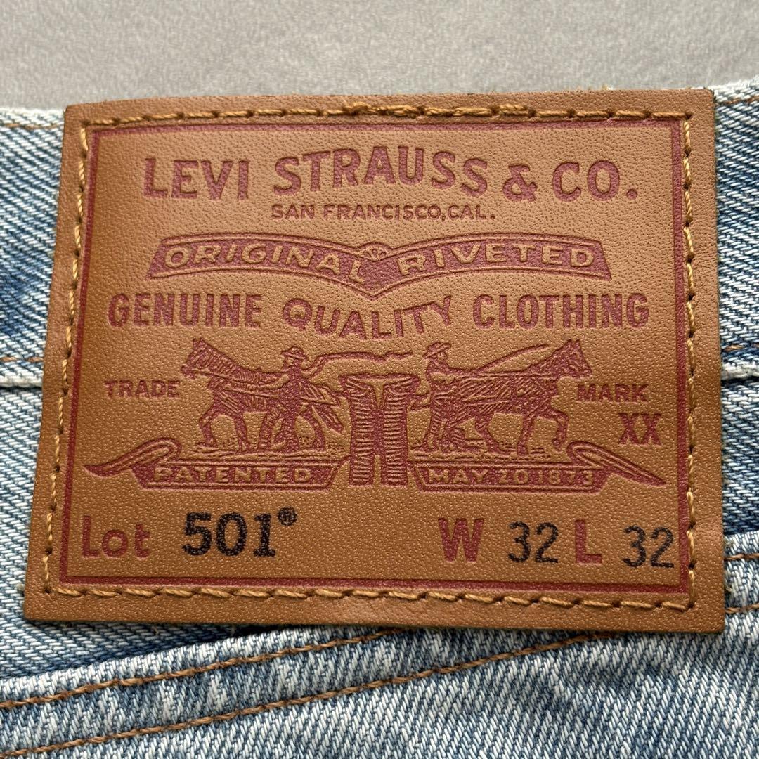 リーバイス 極美品 501 デニムパンツ ジーンズ ユーズド加工 【W32】