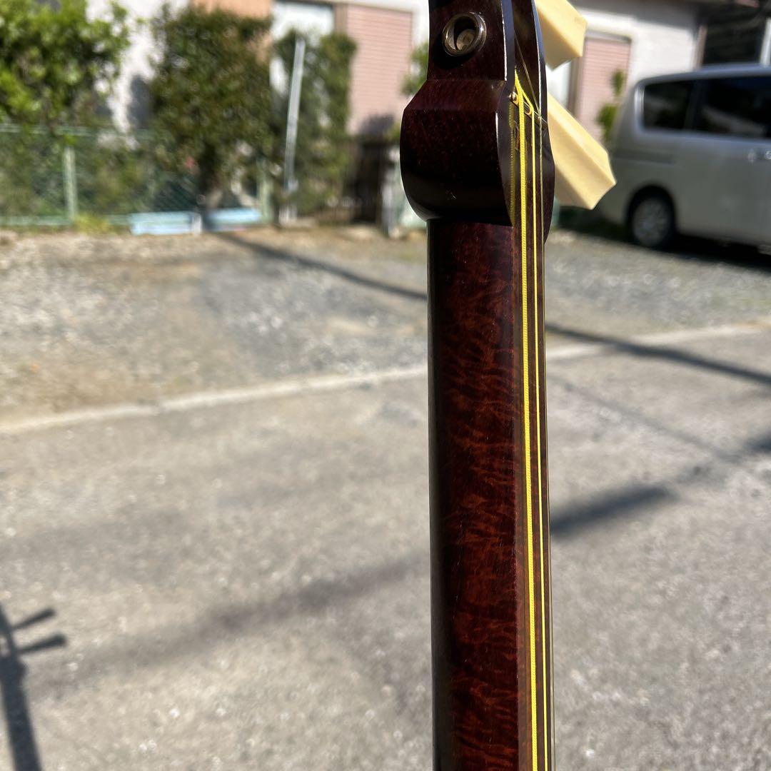 紅木津軽三味線　　金細　綾杉　トチ多数
