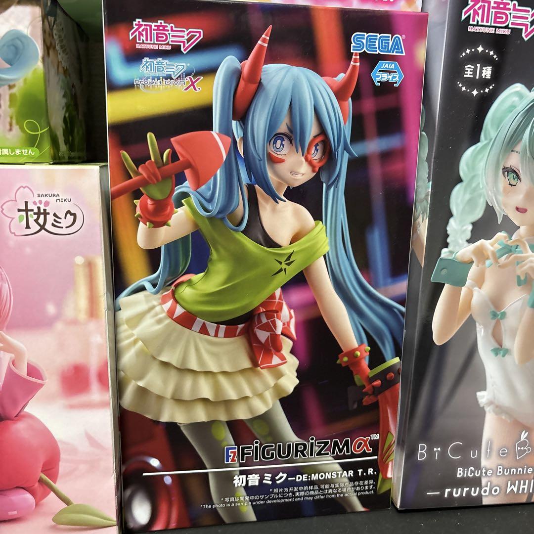 初音ミク８点フィギュアセット