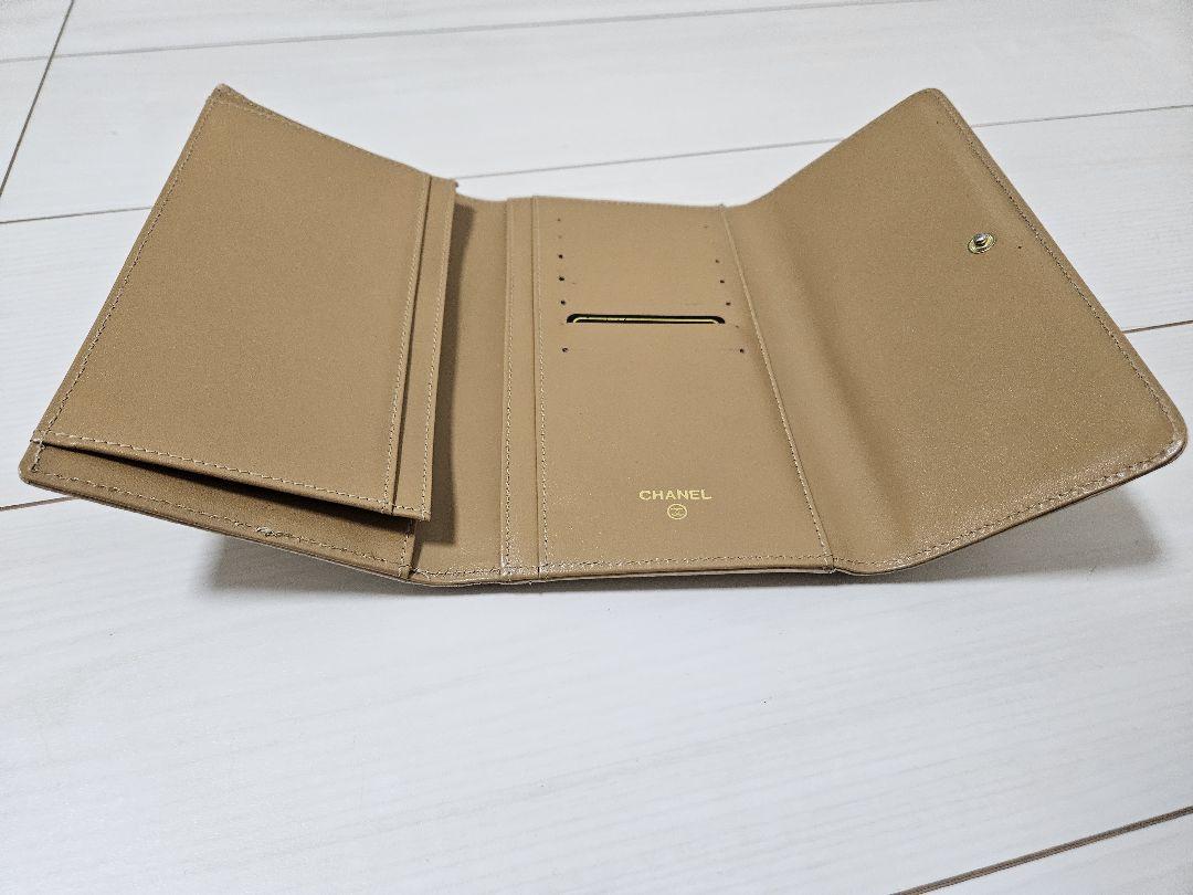 シャネル レザー長財布