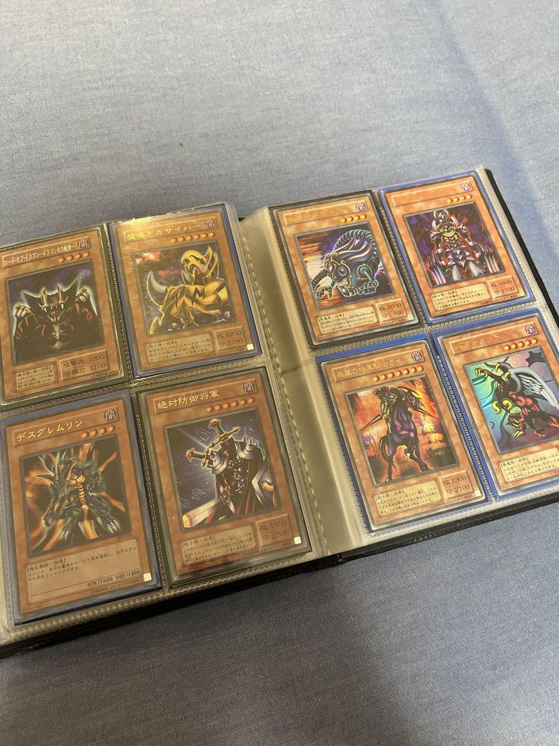 初期〜スーパーレア以上遊戯王カード 200枚セット