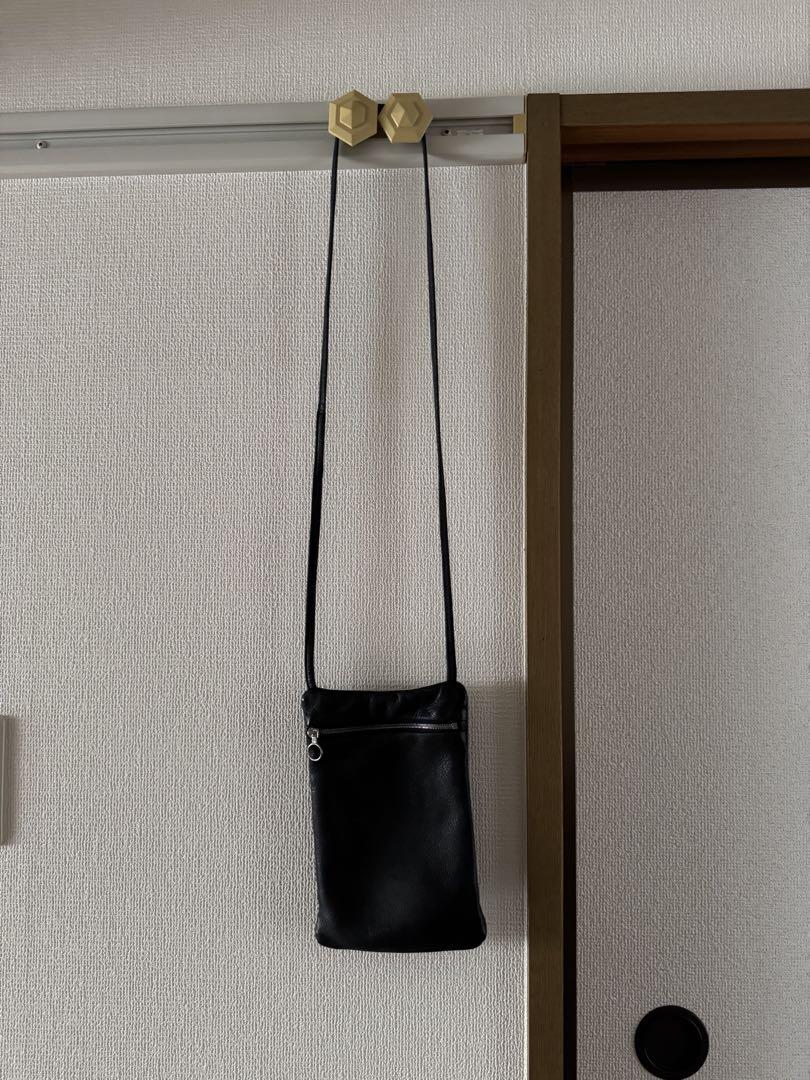 Aeta レザーフラットポーチショルダー サコッシュ バッグ