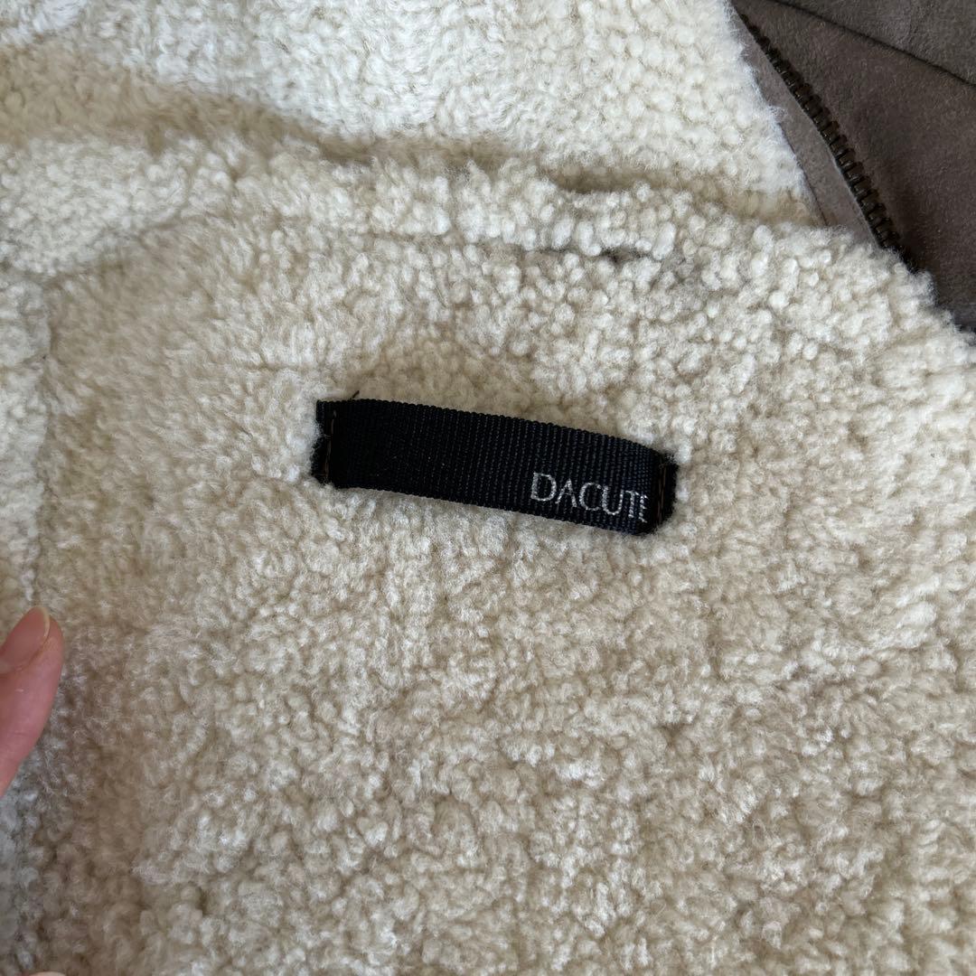 Dacuteフードムートン Dacuteフードムートン