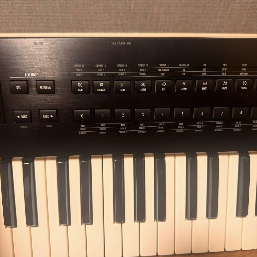 欲しいの ALESIS メルカリ - ケース付き シンセサイザー アレシス QS6.1 鍵盤楽器