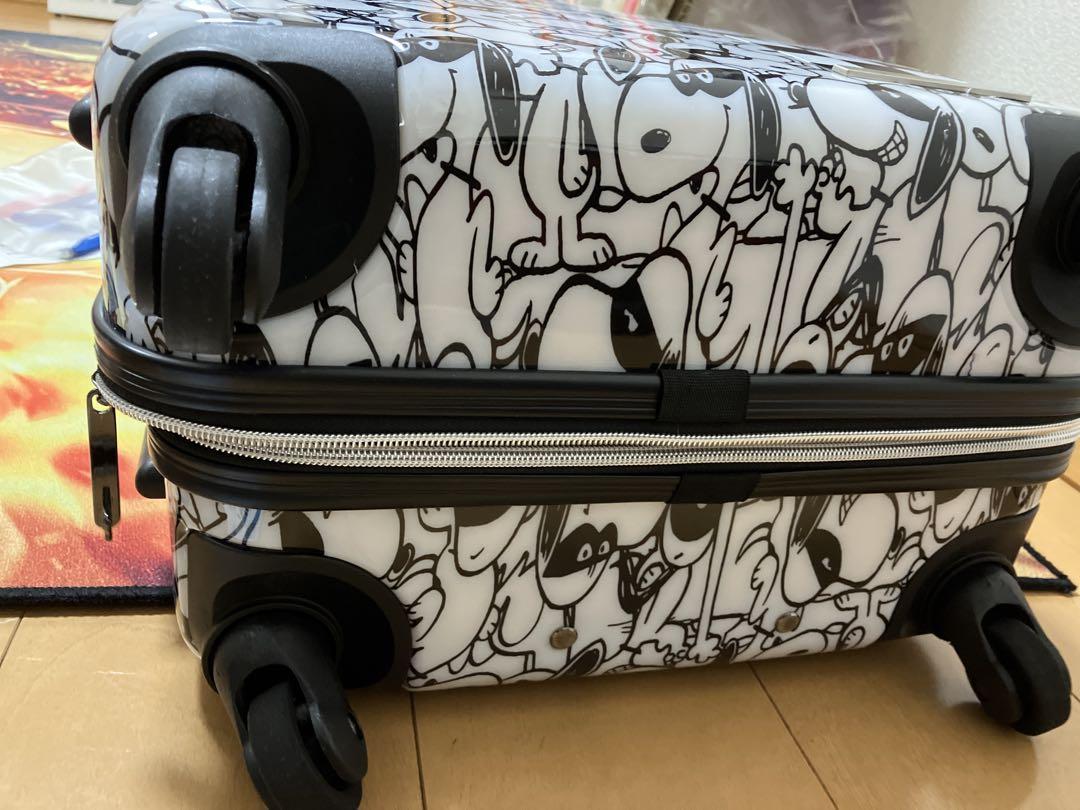 ピーナッツ スヌーピー スーツケース 38L TSA 鍵