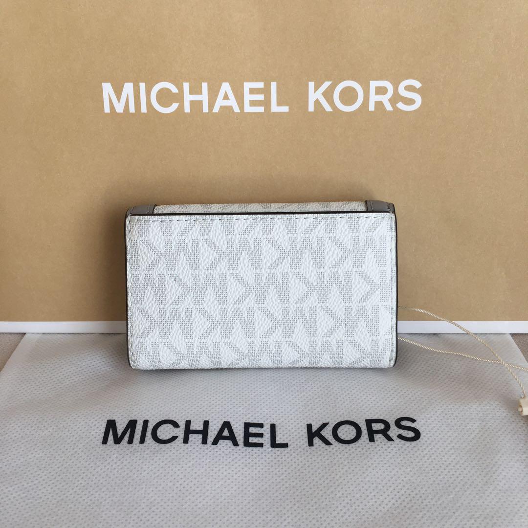 新品 マイケルコース MICHEAL KORS グレー キーケース - メルカリ