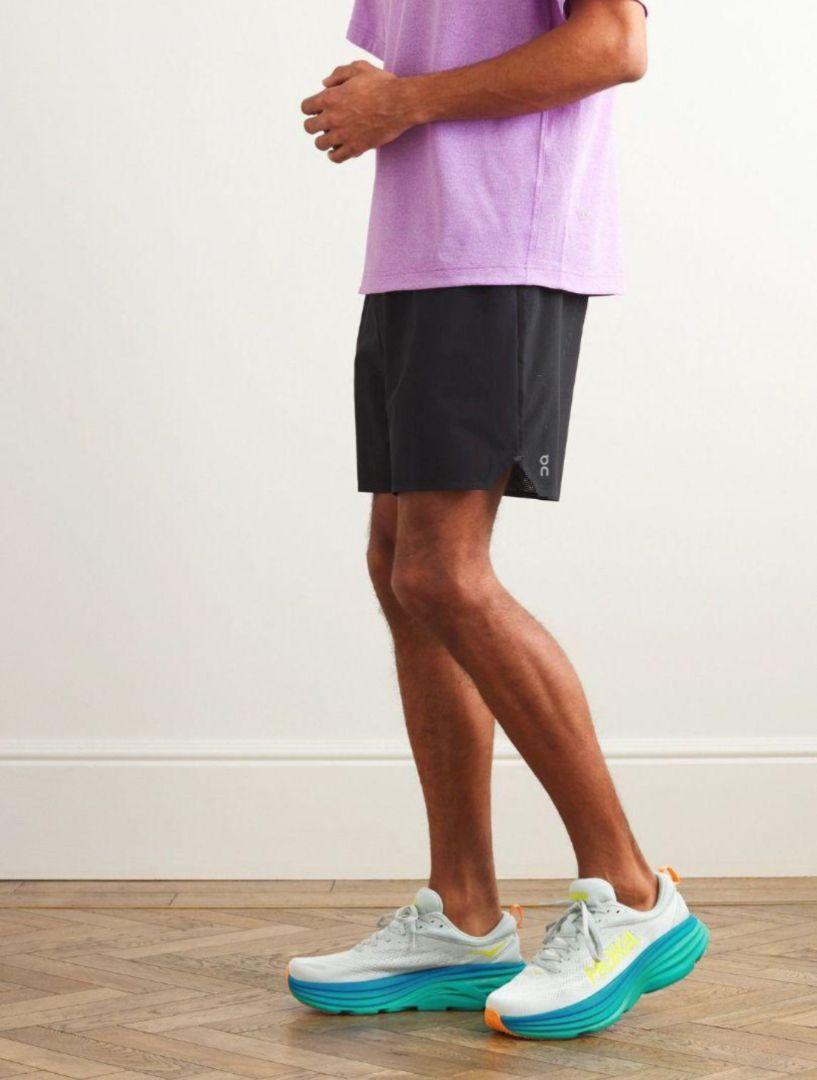 スパイク・シューズ HOKA BONDI8