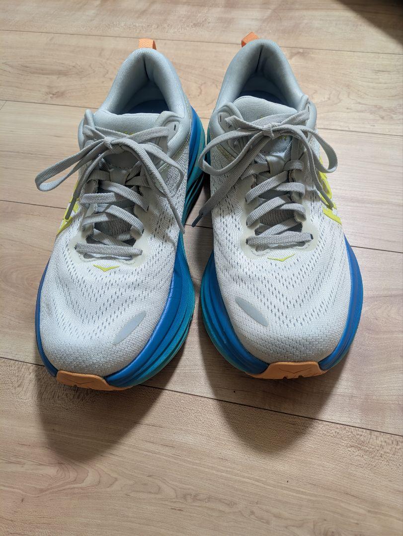 スパイク・シューズ HOKA BONDI8