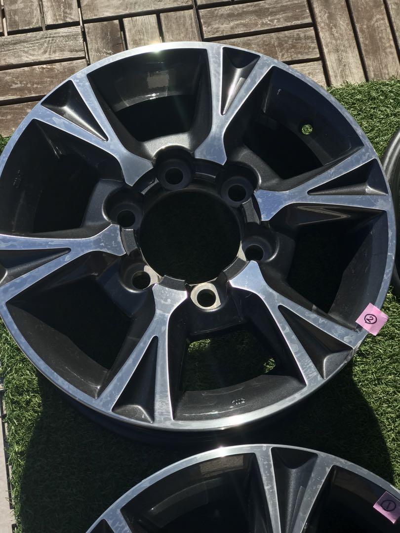 中古 ハイエース 200系 純正オプション アルミホイール 4本セット