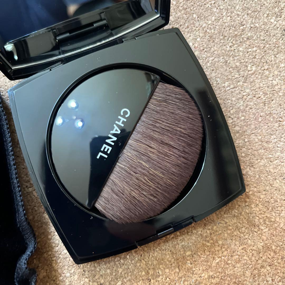 新品未使用 カメリア フトゥラ パウダーチーク トリオ 新品未使用 カメリア フトゥラ パウダーチーク トリオ