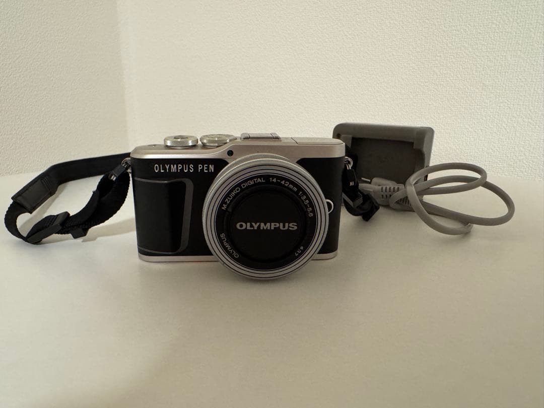 OLYMPUS PEN E-PL9 美品