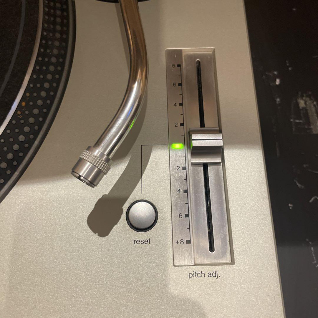 Technics SL-1200 MK5 レコードプレイヤー