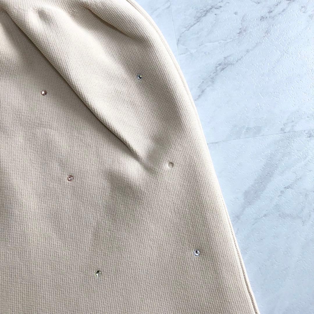 未使用級❤️ユナイテッドアローズ マルチビジュー ニットベスト ジレ ベージュ 未使用級❤️ユナイテッドアローズ マルチビジュー ニットベスト ジレ ベージュ