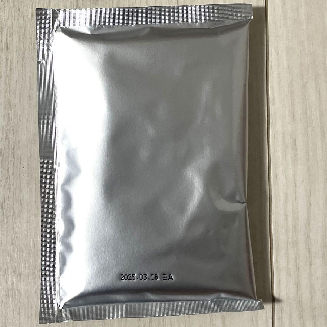 【新品未開封】RealBodyプロテイン バナナ味 4箱 計60袋