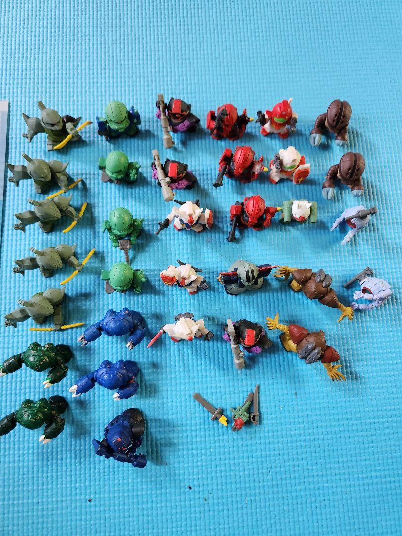 ガンダム　フルカラーカスタム33体