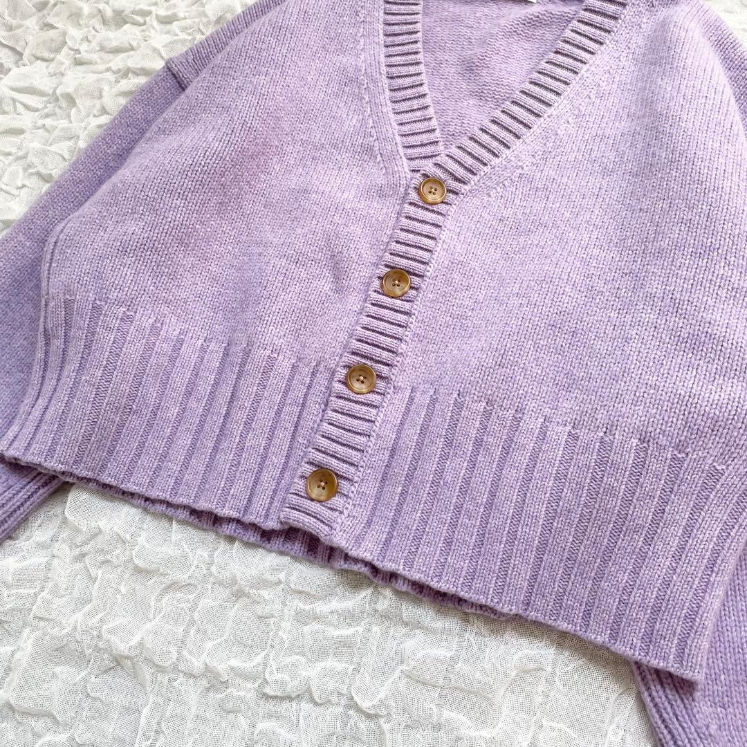 【美品】マカフィー ラムカシミヤ Vネックカーディガン 近年モデル 定価2,3万 【美品】マカフィー ラムカシミヤ Vネックカーディガン 近年モデル 定価2,3万