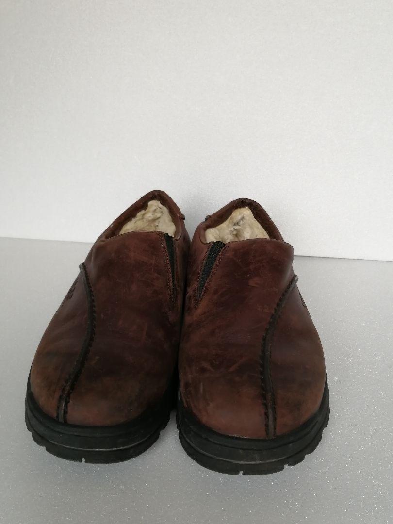 UGG アグ オイルレザー本革×シープスキン スリッポン - メルカリ