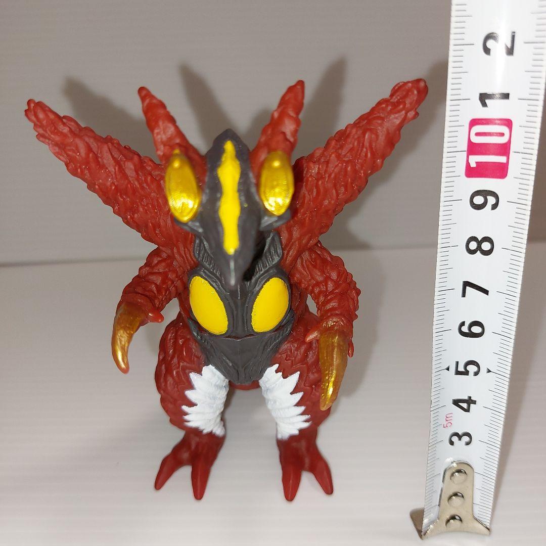 S*0様 当時物無版権パチウルトラマンペンダント 怪獣シリーズ