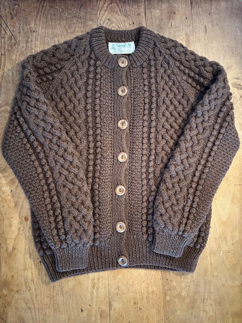 妥協のない INVERALLAN インバーアランカーディガン スコットランド製 レディースM・INVERALLAN