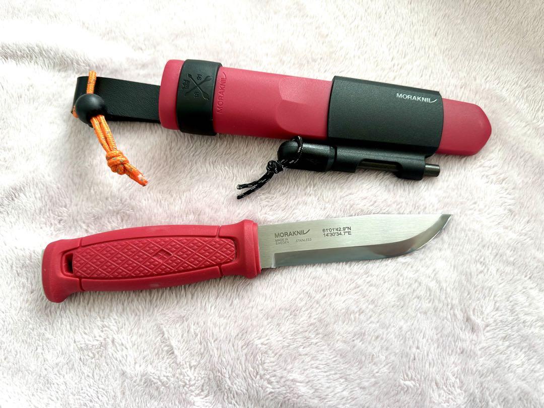 モーラナイフサバイバルキットとナイフ　　Morakniv