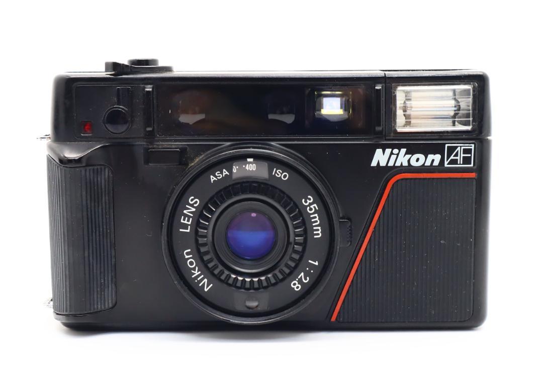 ＊完動品　Nikon L35AF　ISO400 コンパクトフィルムカメラ