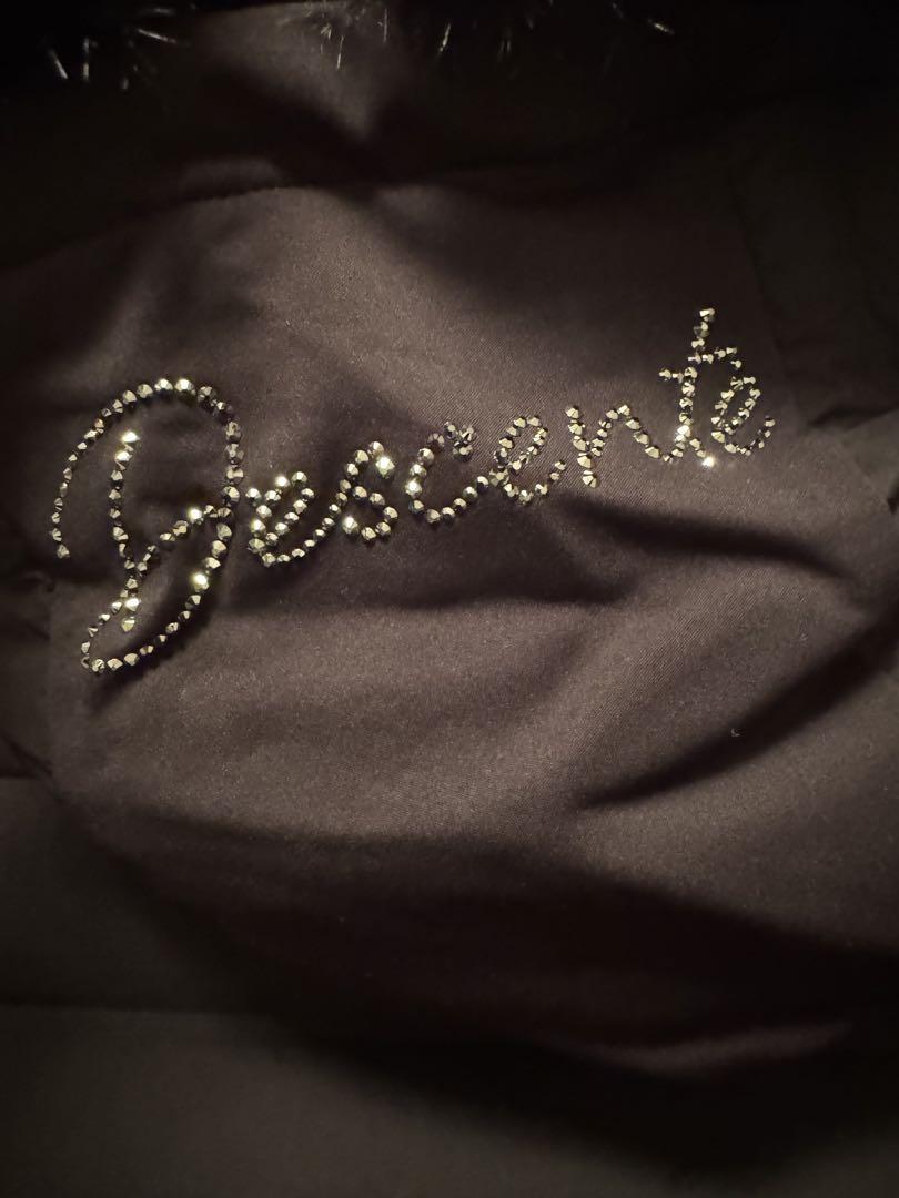 未使用　Descente LUXE レディース スワロフスキー ファーベスト